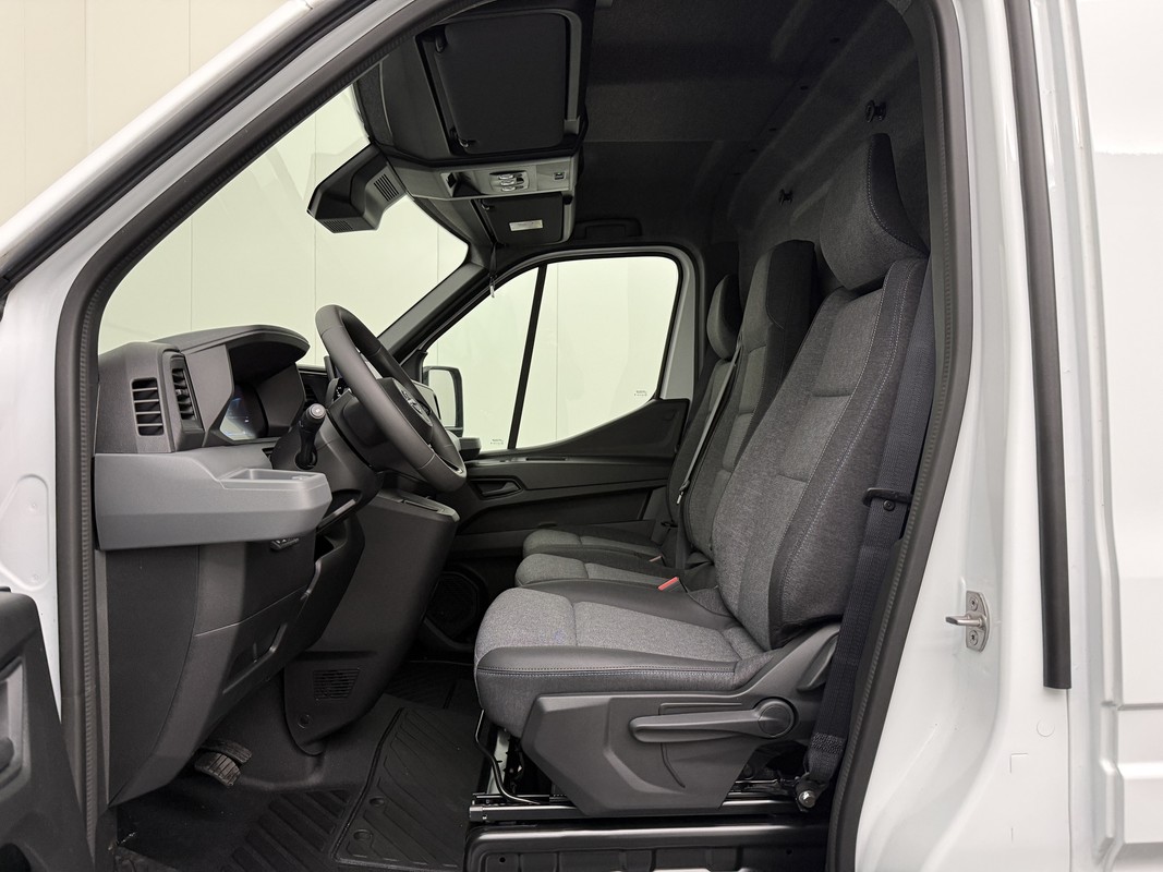 Nissan Interstar