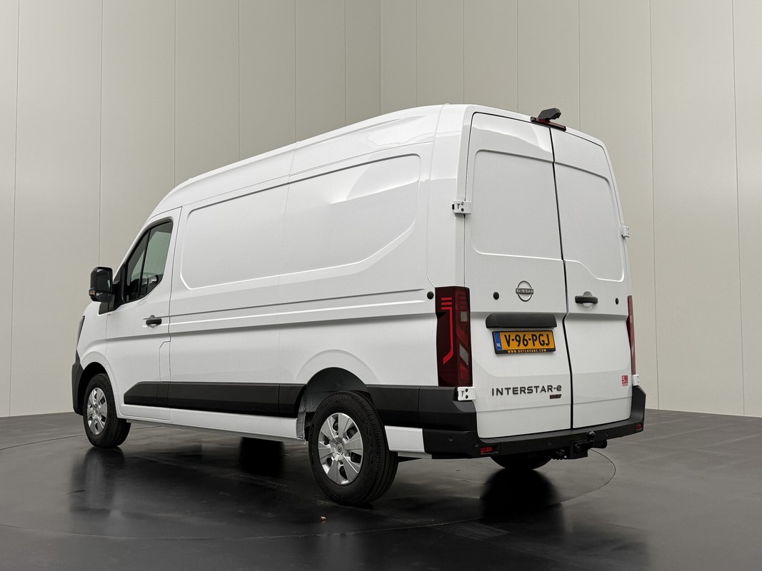 Nissan Interstar