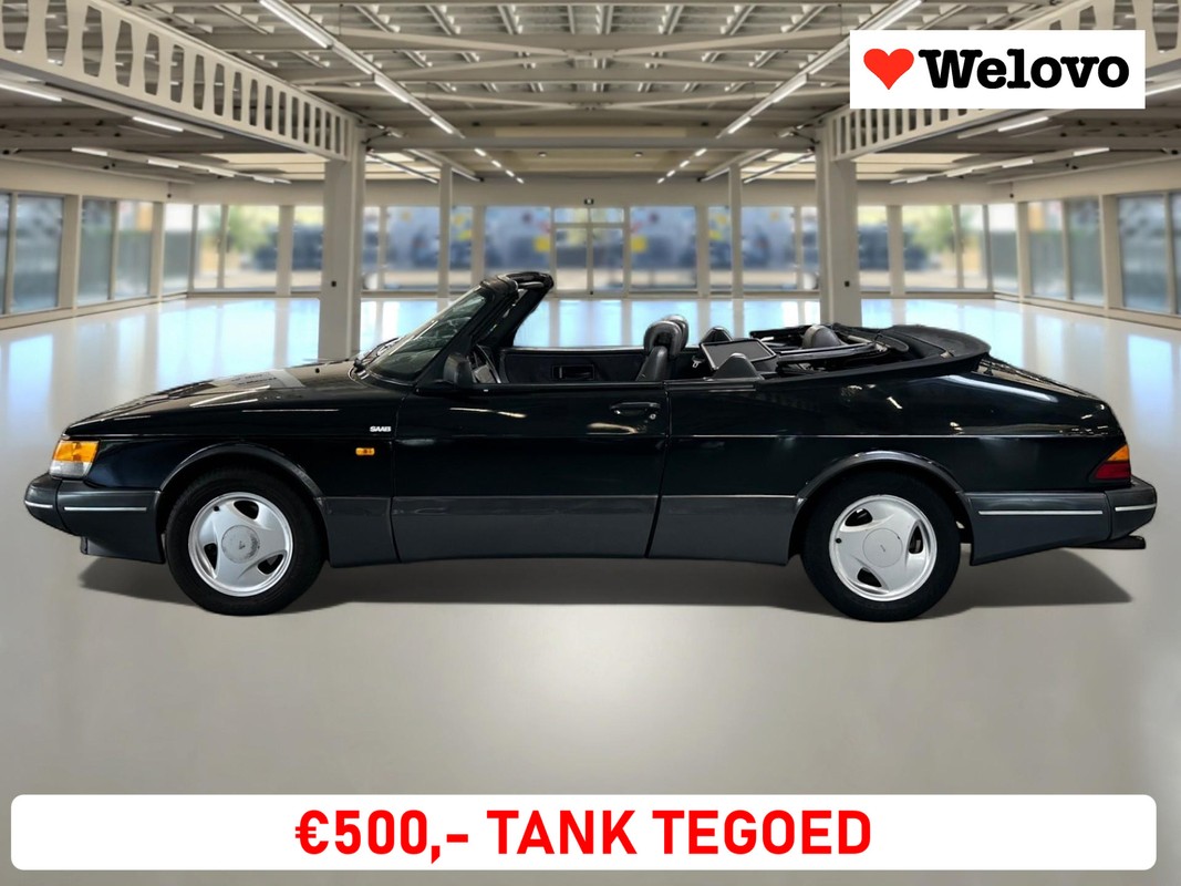 Saab 900