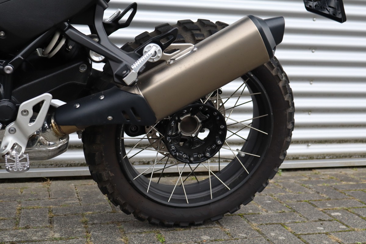 BMW R 12