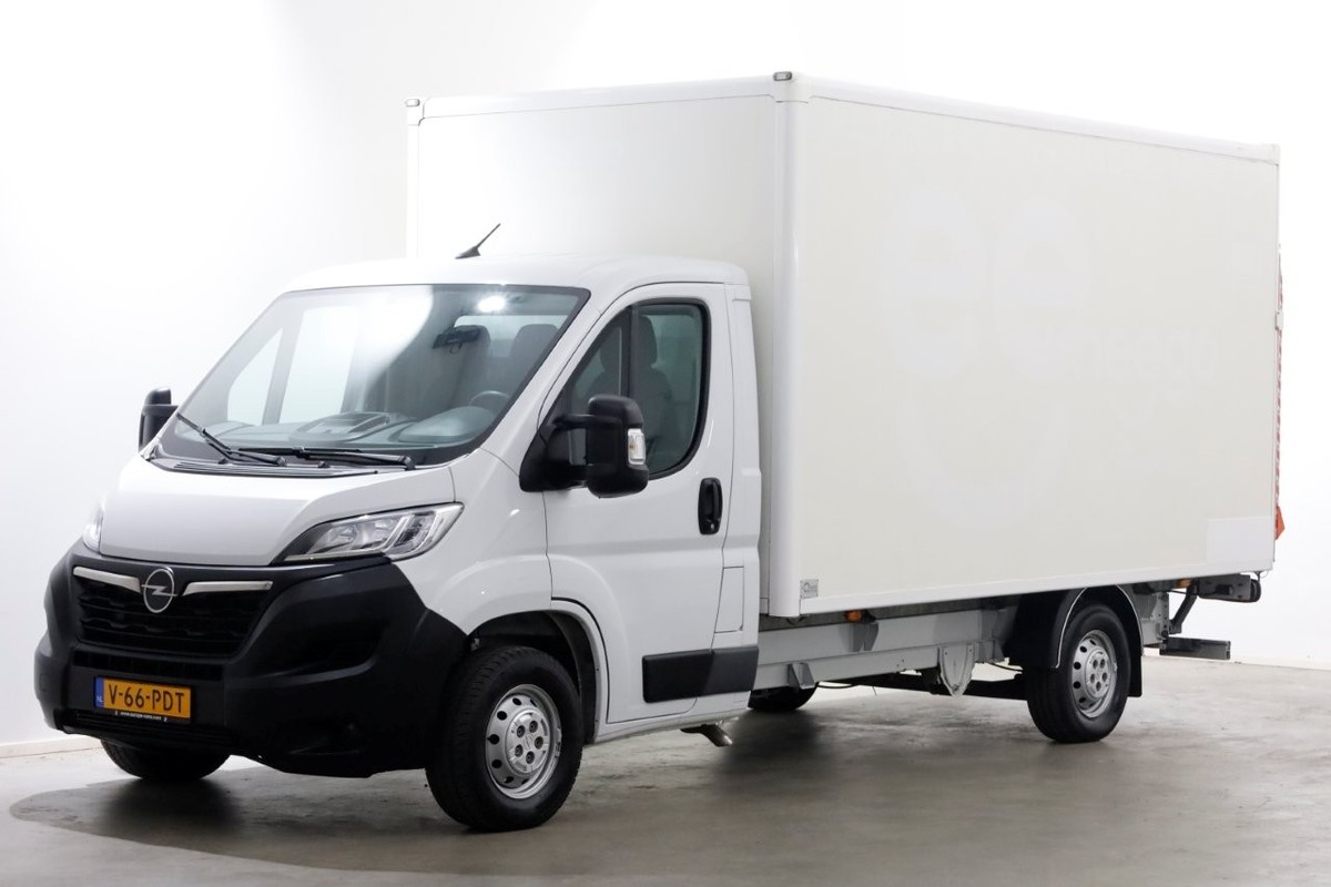 Opel Movano