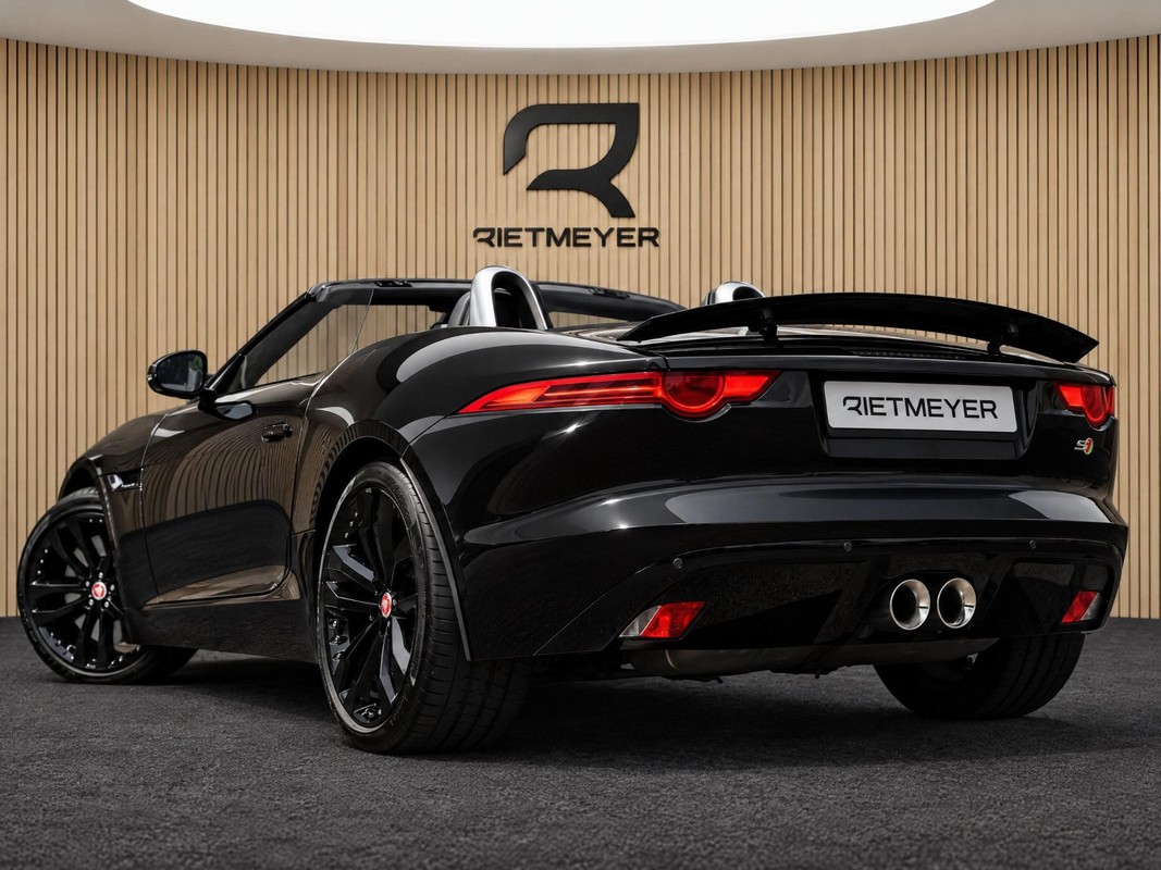 Jaguar F-TYPE
