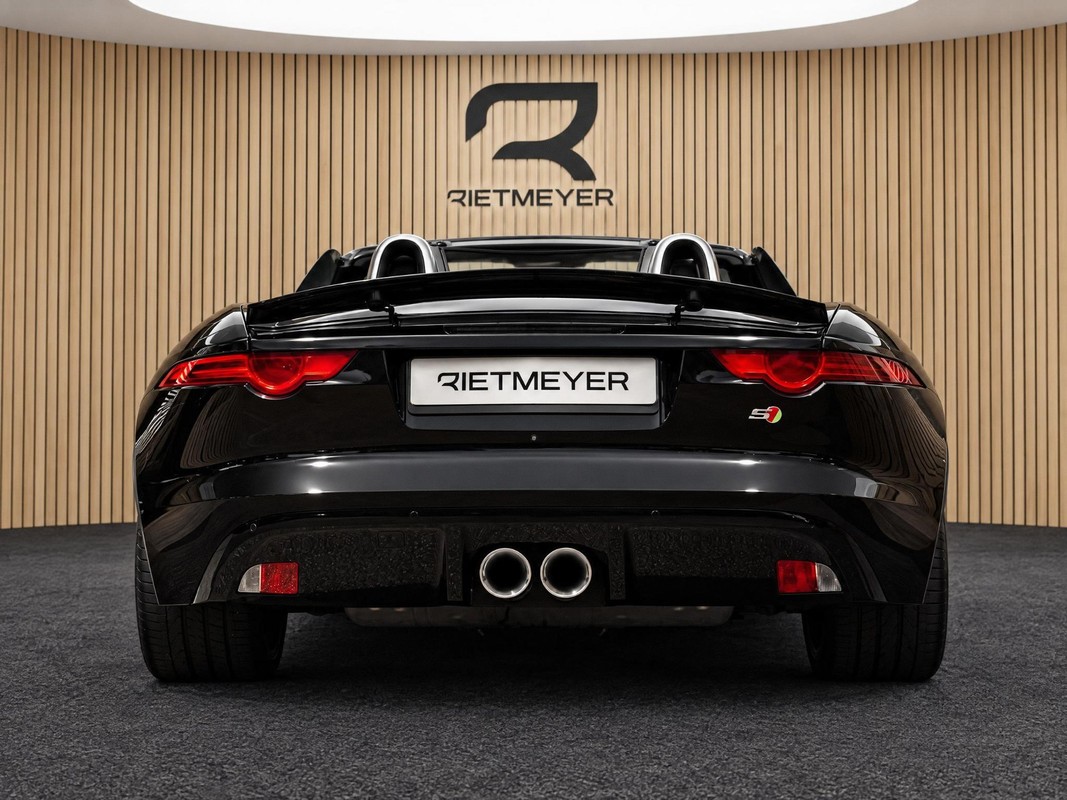 Jaguar F-TYPE