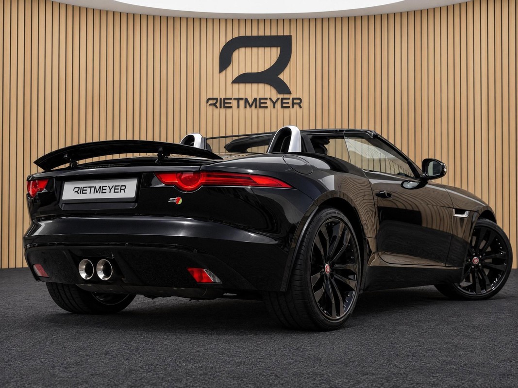 Jaguar F-TYPE