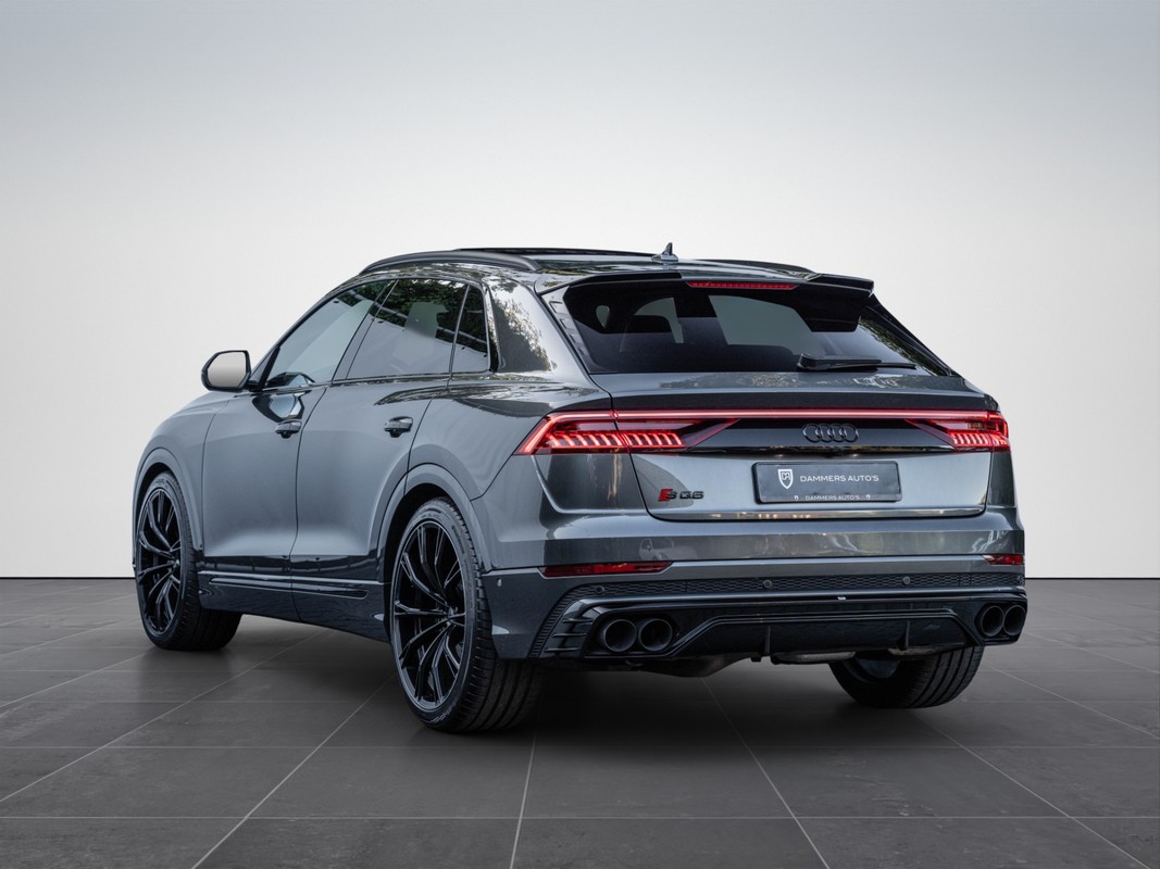 Audi SQ8