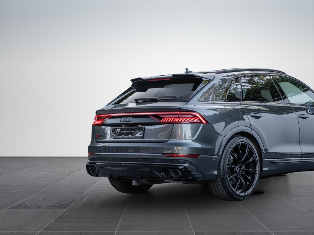 Audi SQ8