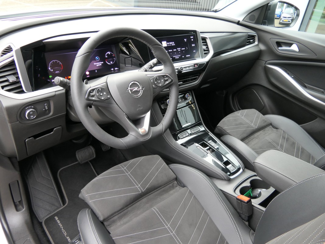Opel Grandland