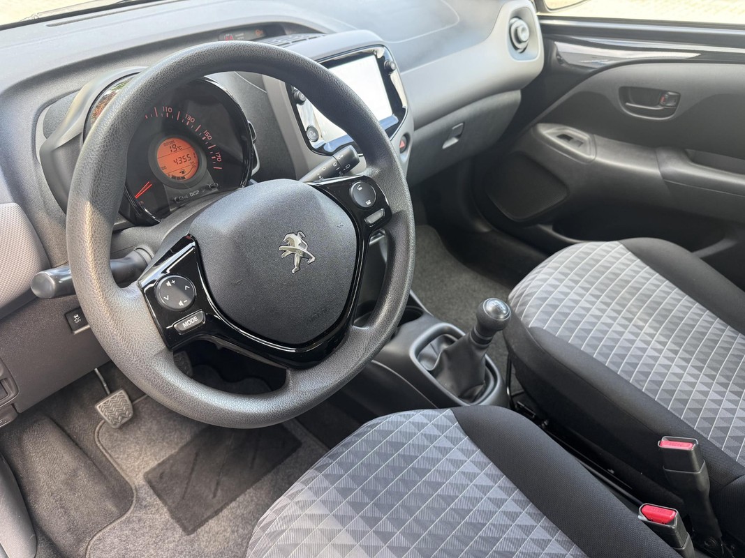 Peugeot 108
