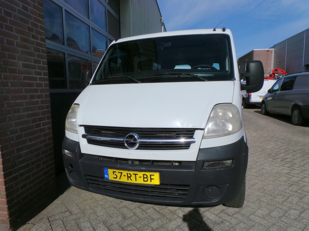 Opel Movano