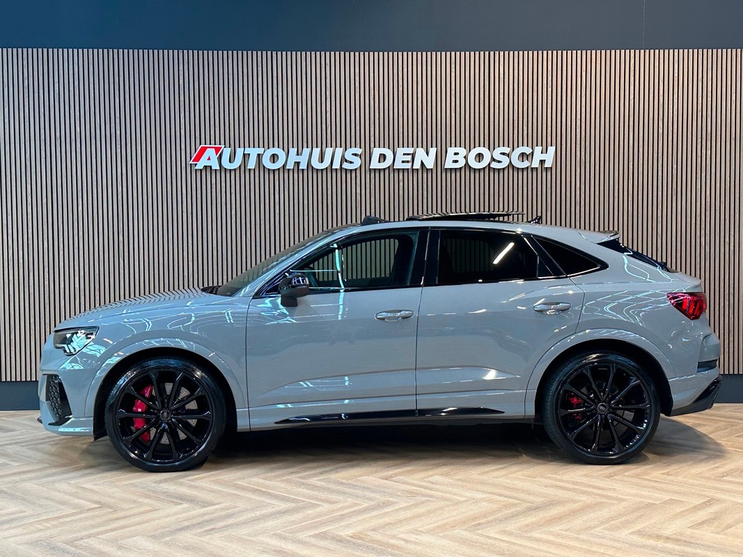 Audi RSQ3