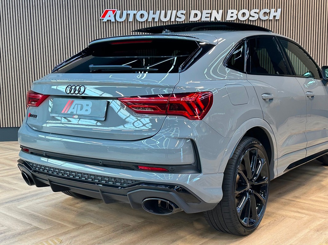 Audi RSQ3