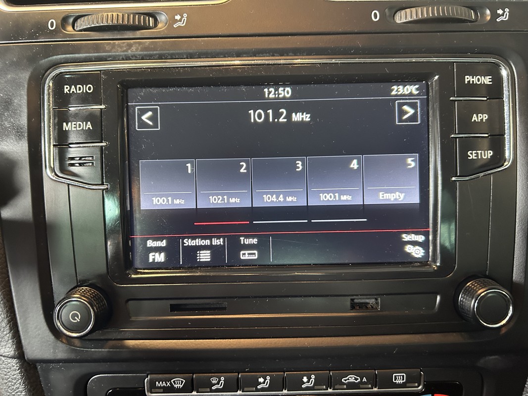 Volkswagen Golf