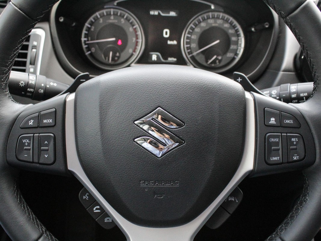Suzuki S-Cross