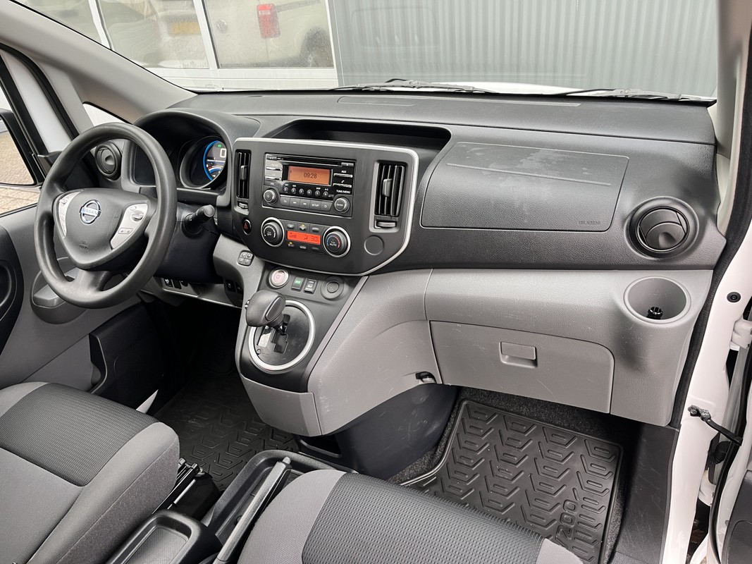 Nissan e-NV200