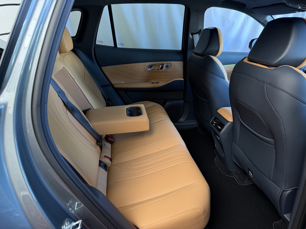 Geely Starray EM-i