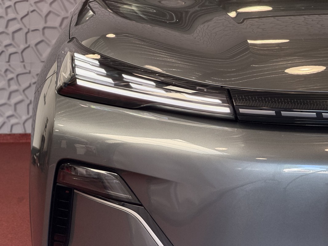 Geely Starray EM-i