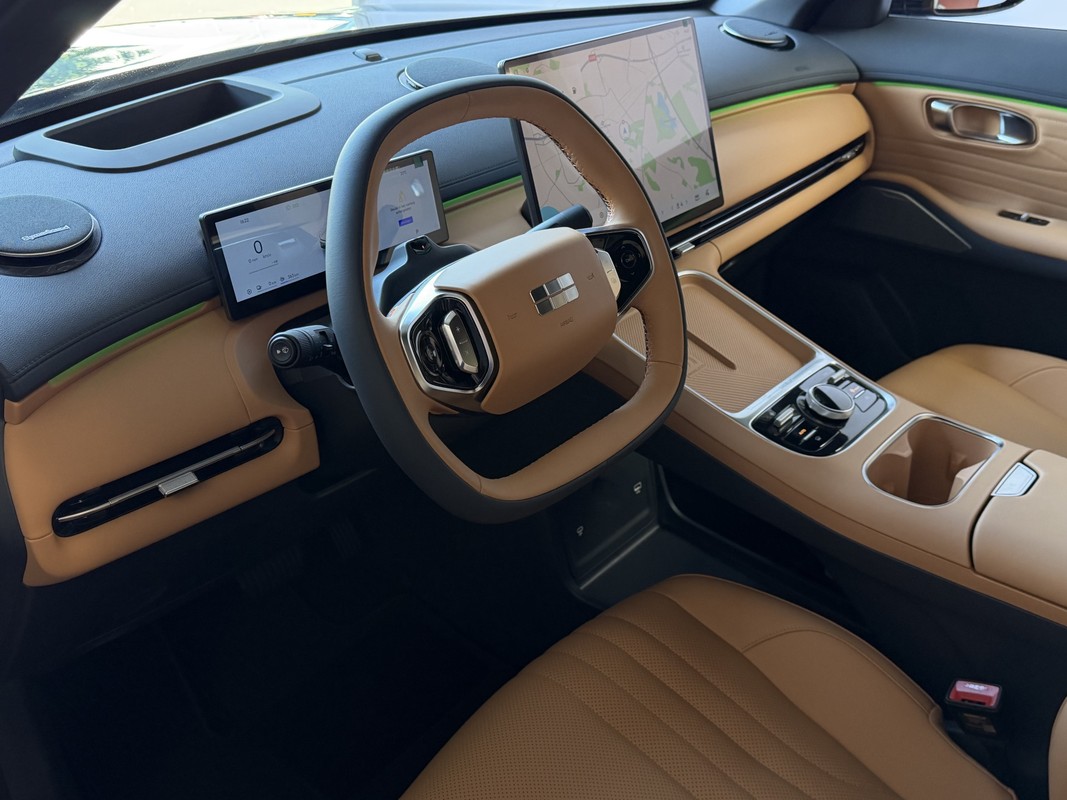 Geely Starray EM-i