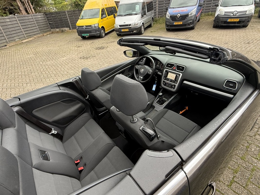 Volkswagen Eos