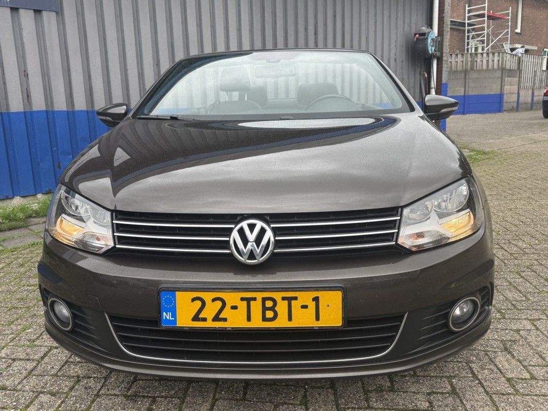 Volkswagen Eos