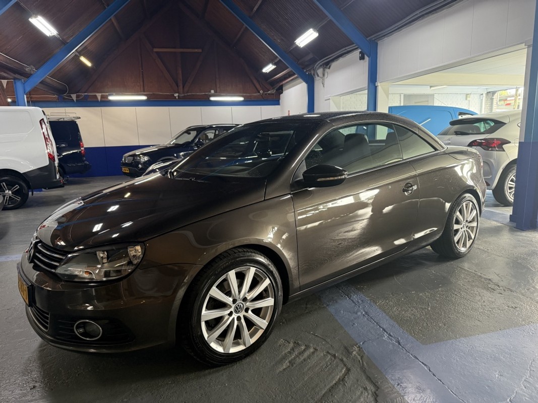Volkswagen Eos
