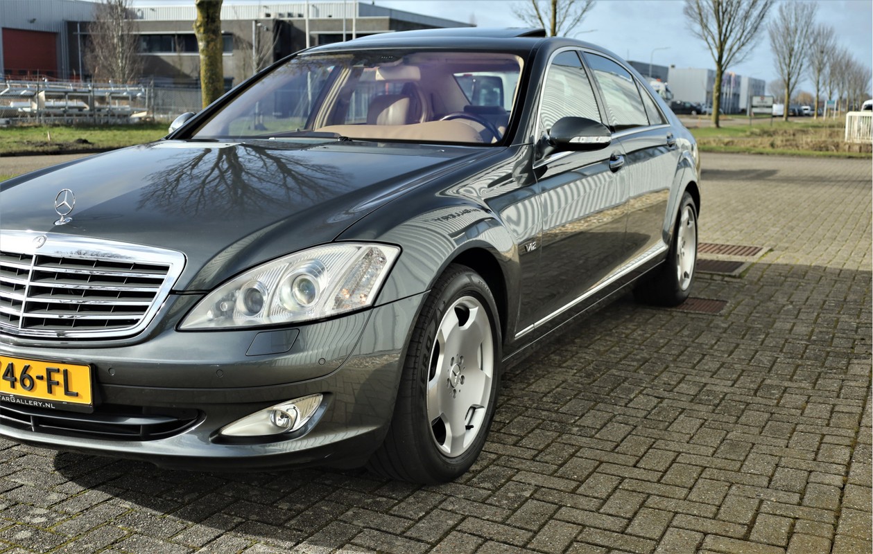 Mercedes-Benz S-Klasse