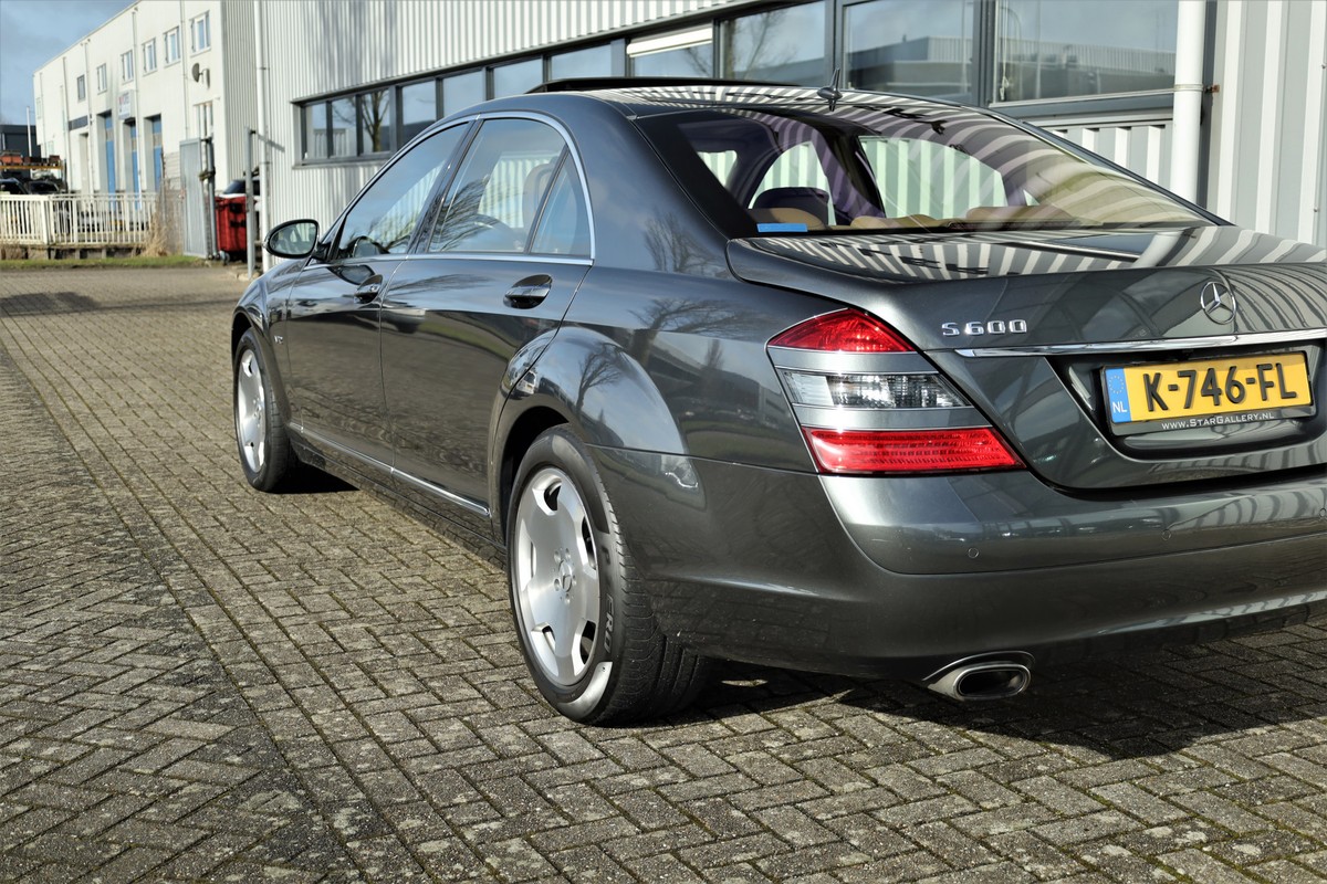 Mercedes-Benz S-Klasse