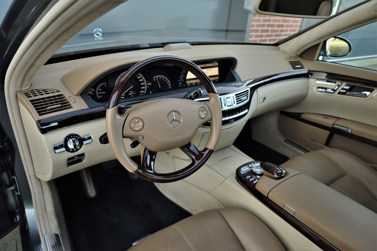 Mercedes-Benz S-Klasse