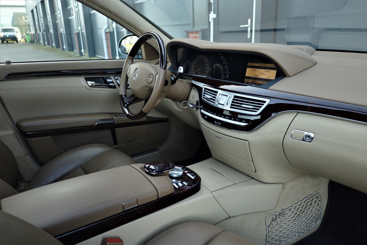 Mercedes-Benz S-Klasse