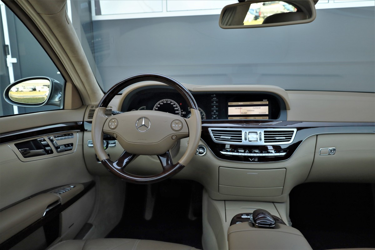 Mercedes-Benz S-Klasse