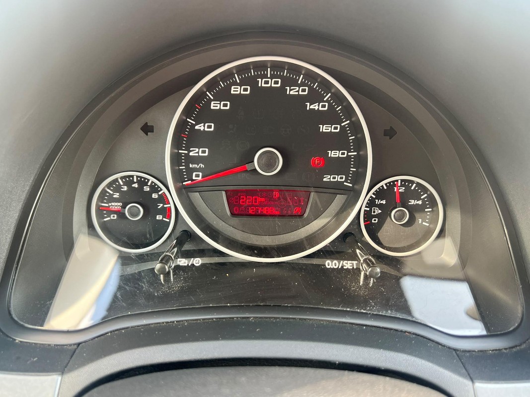 SEAT Mii