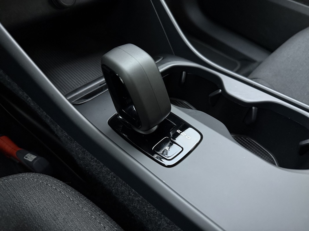 Volvo EX40