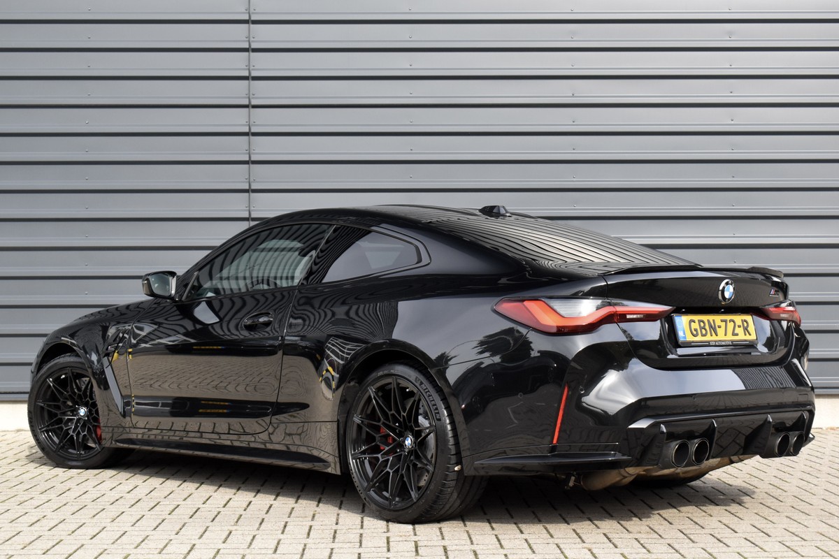BMW M4