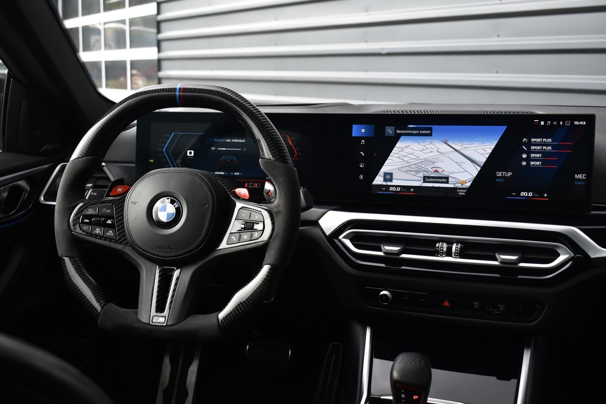 BMW M4