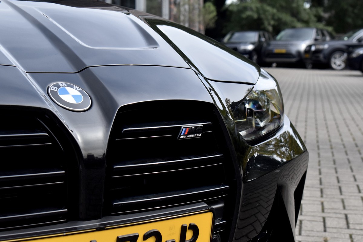 BMW M4