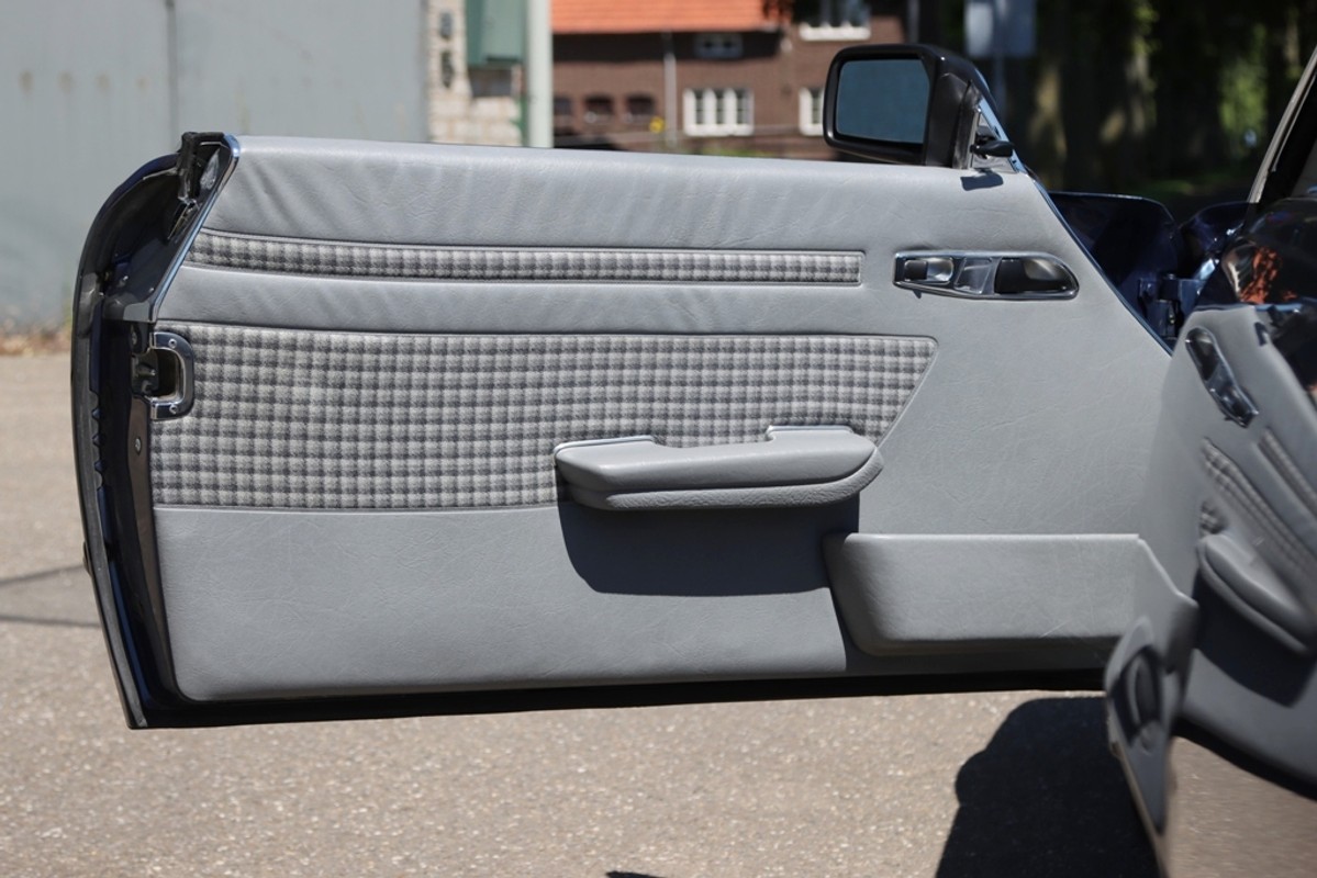 Mercedes-Benz SL