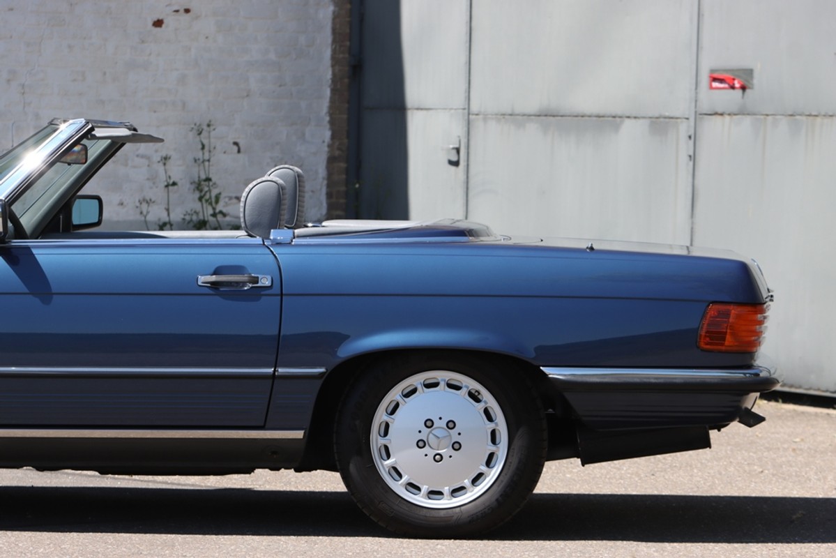 Mercedes-Benz SL
