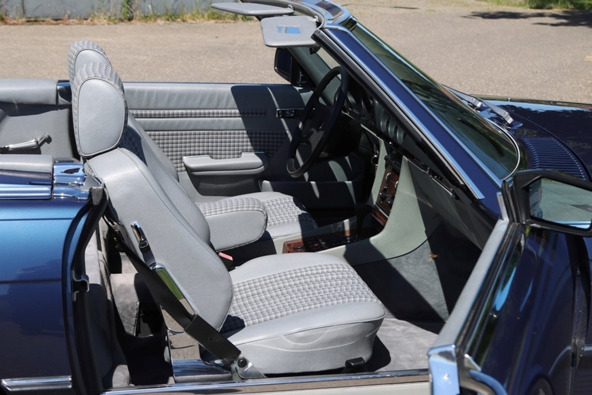 Mercedes-Benz SL