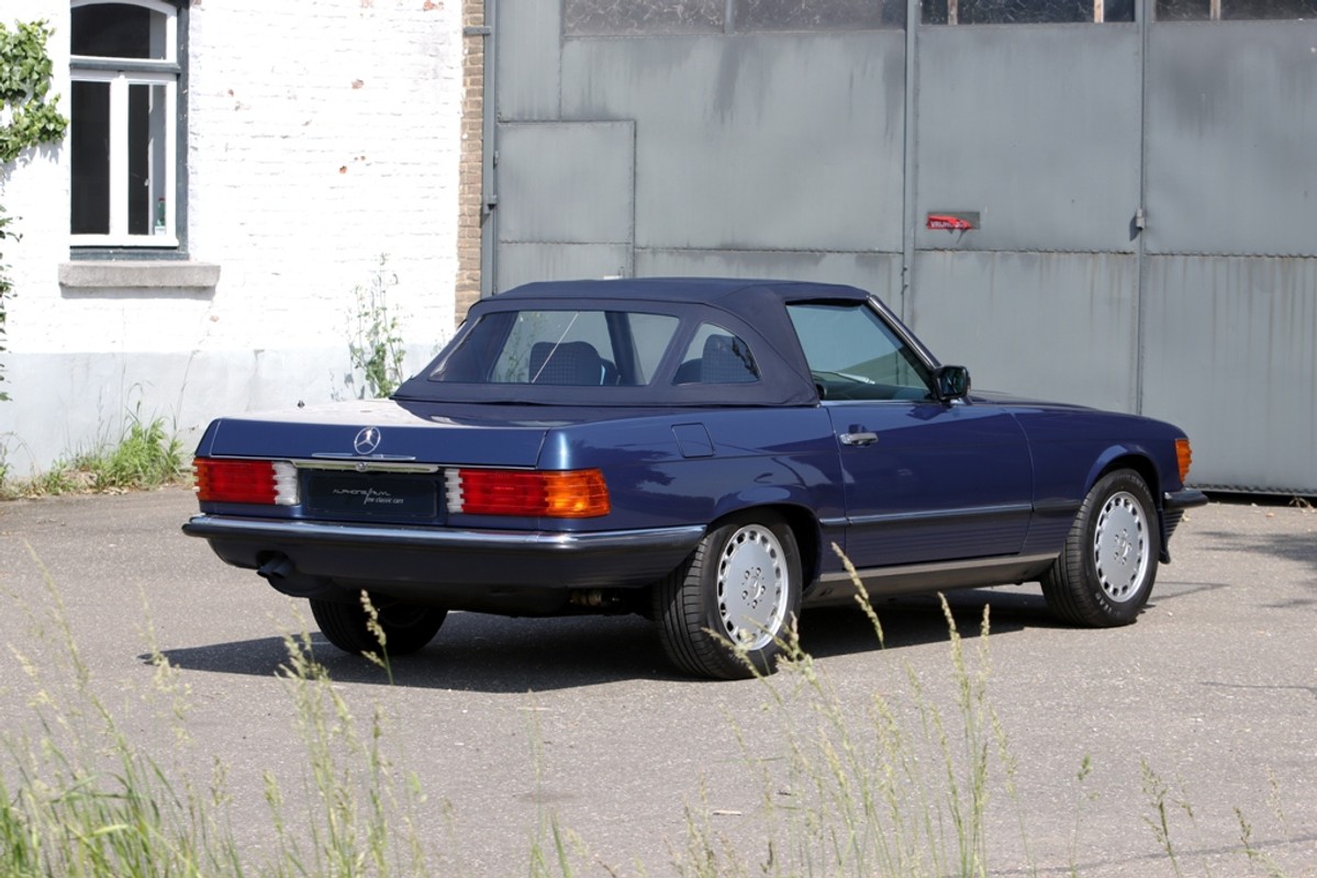 Mercedes-Benz SL