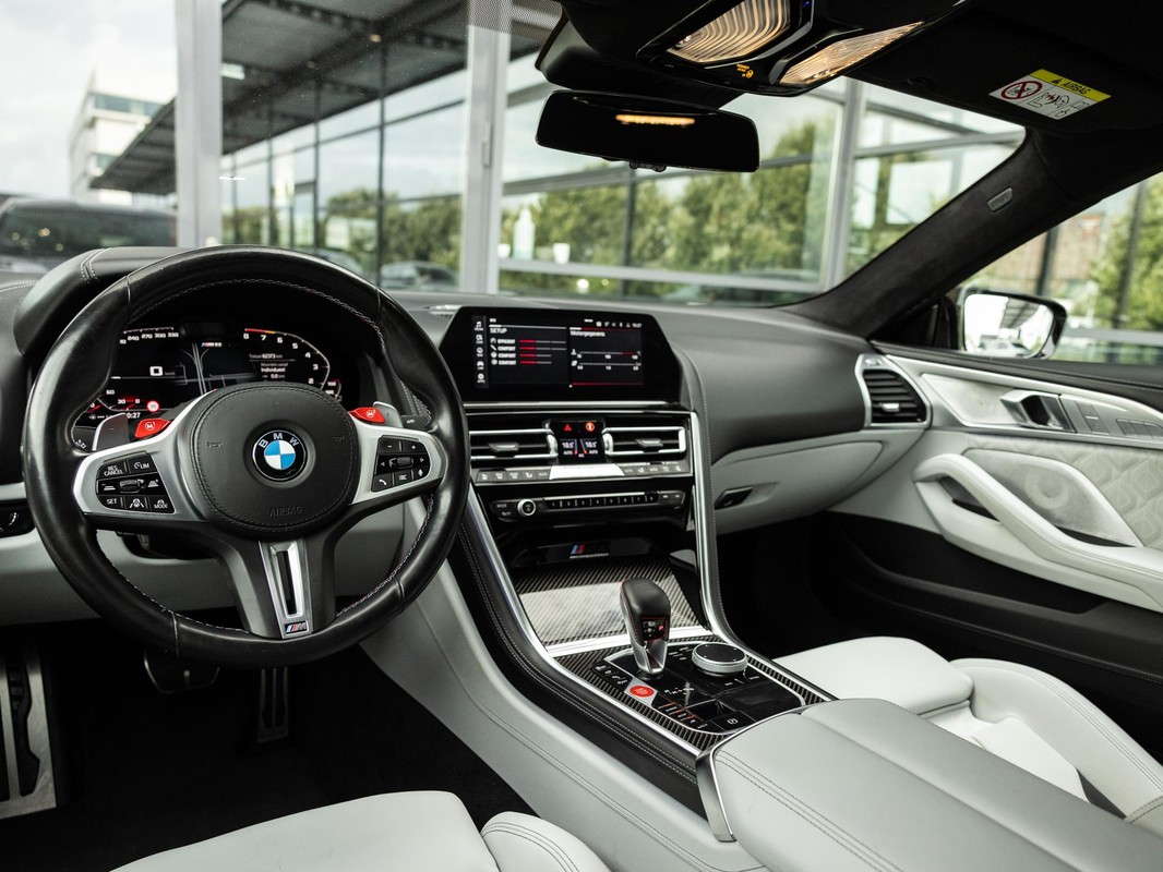BMW M8