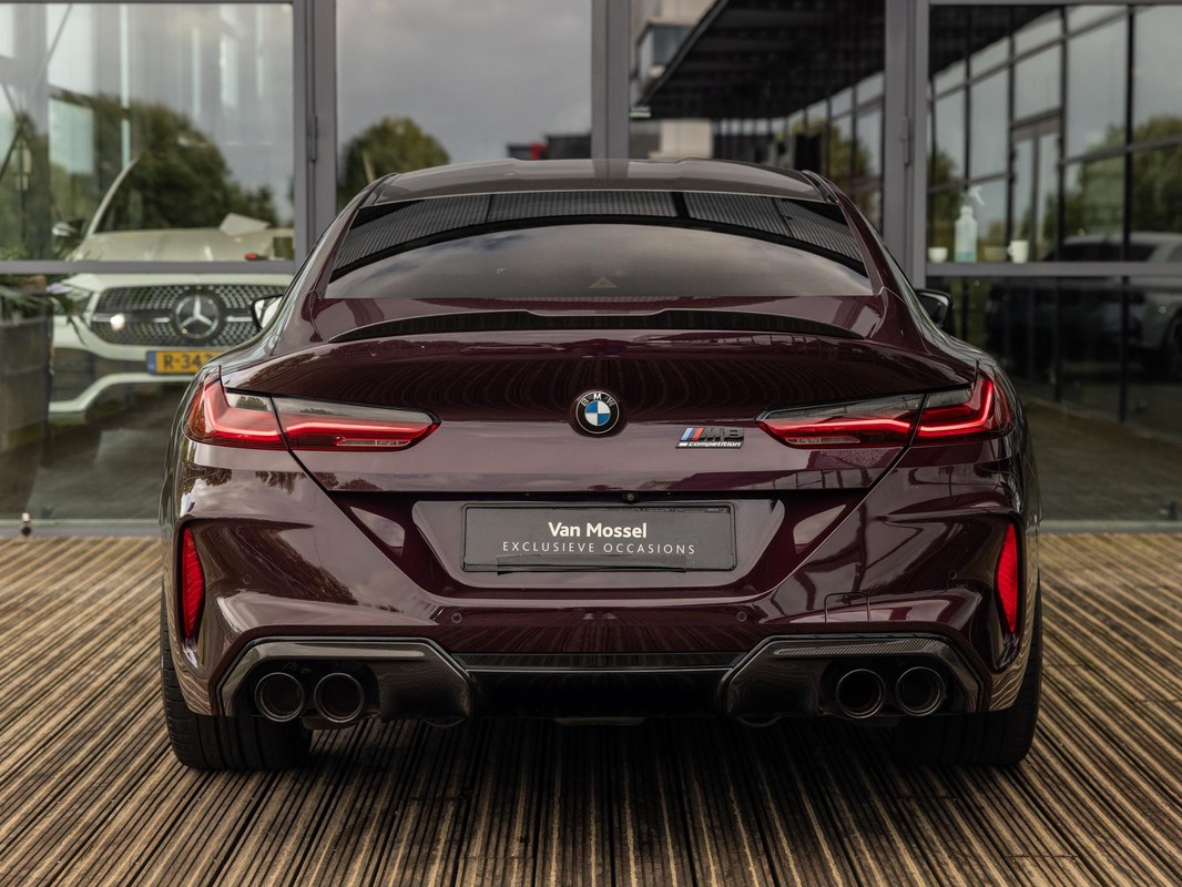 BMW M8