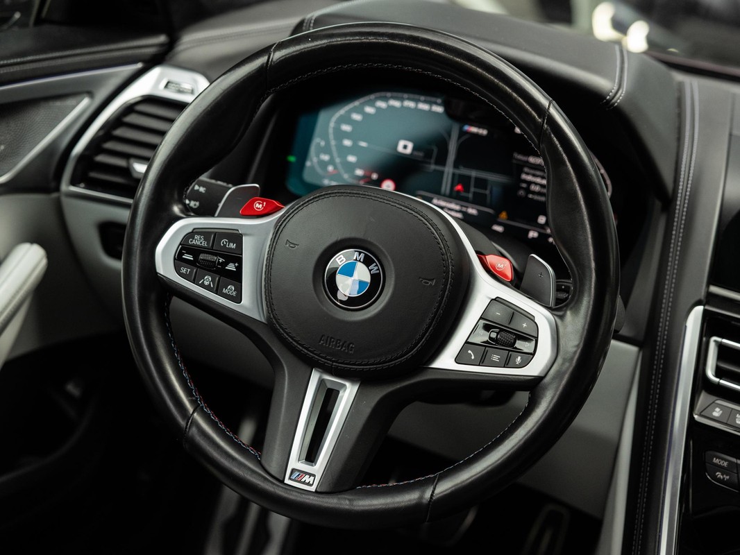 BMW M8