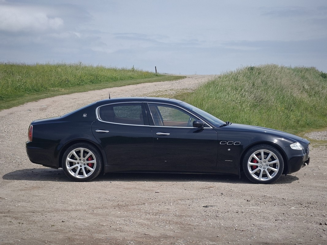 Maserati Quattroporte