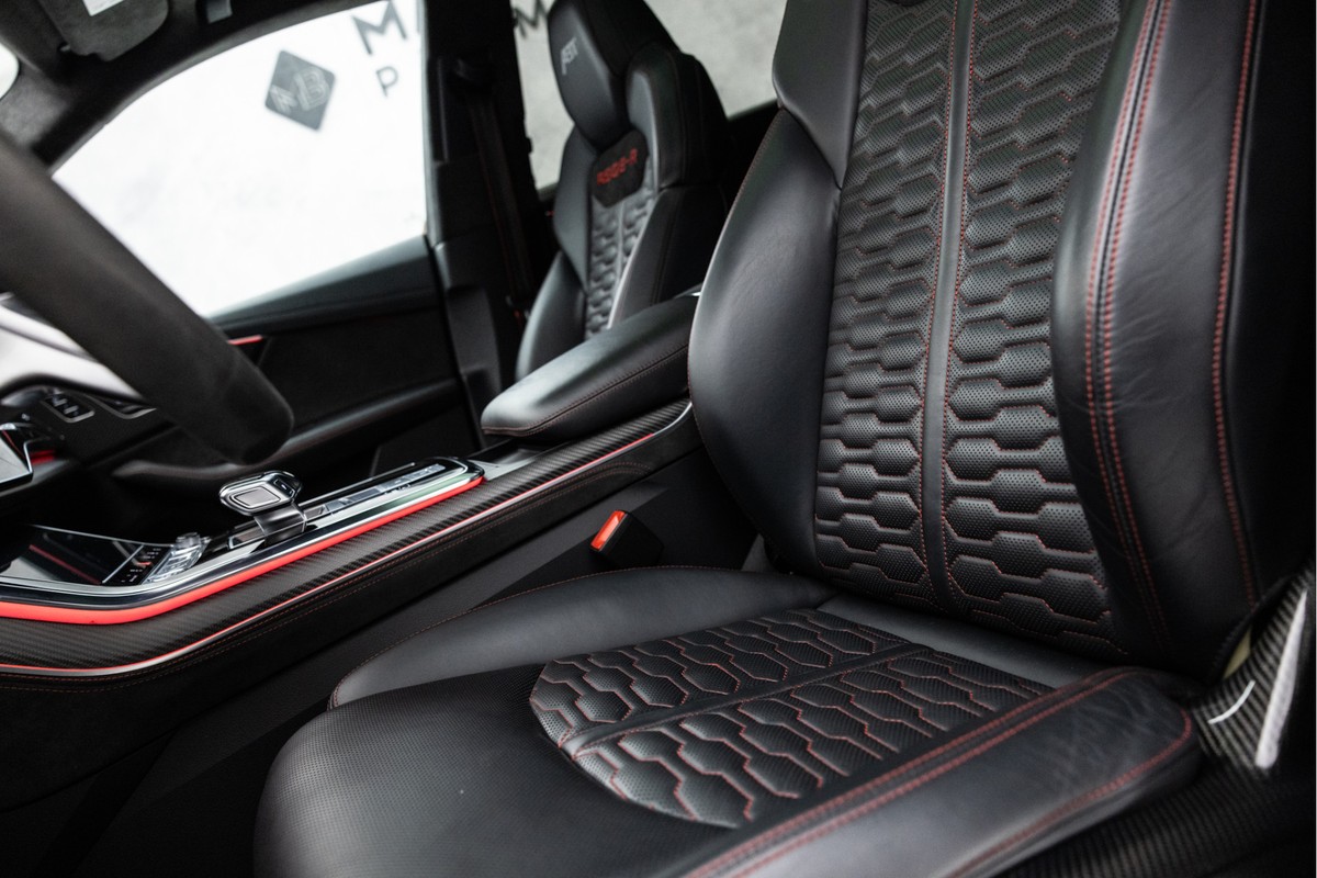 Audi RSQ8