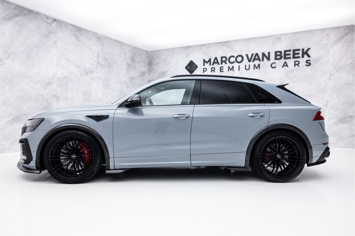 Audi RSQ8