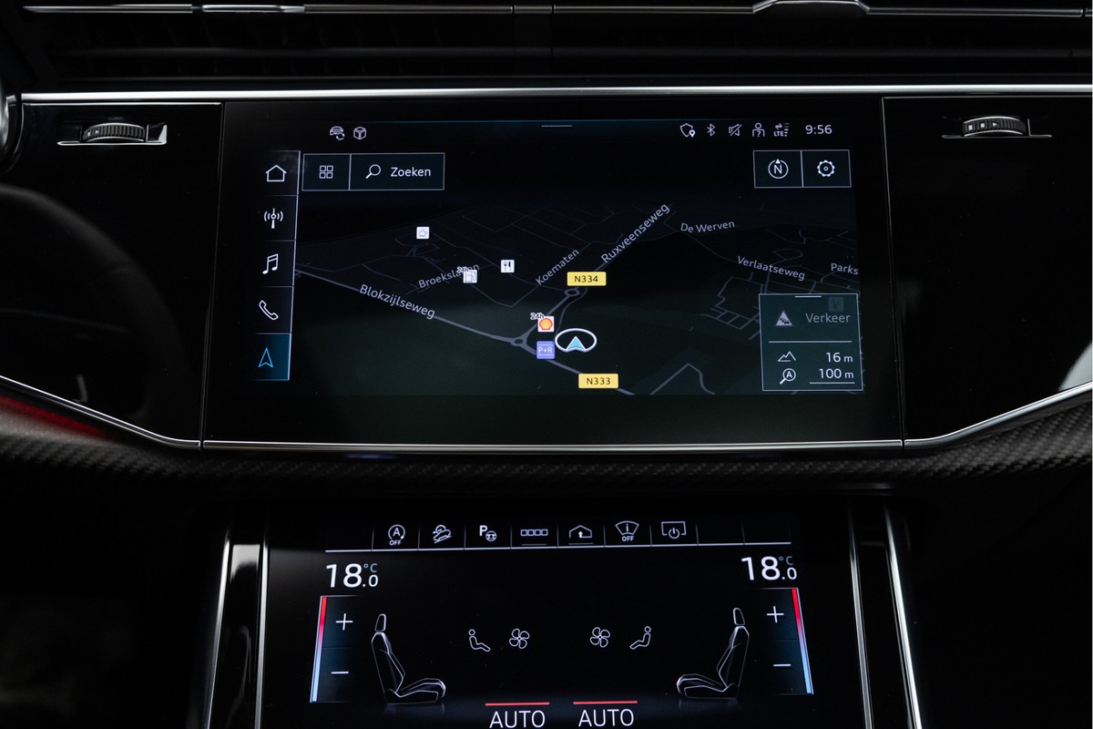 Audi RSQ8