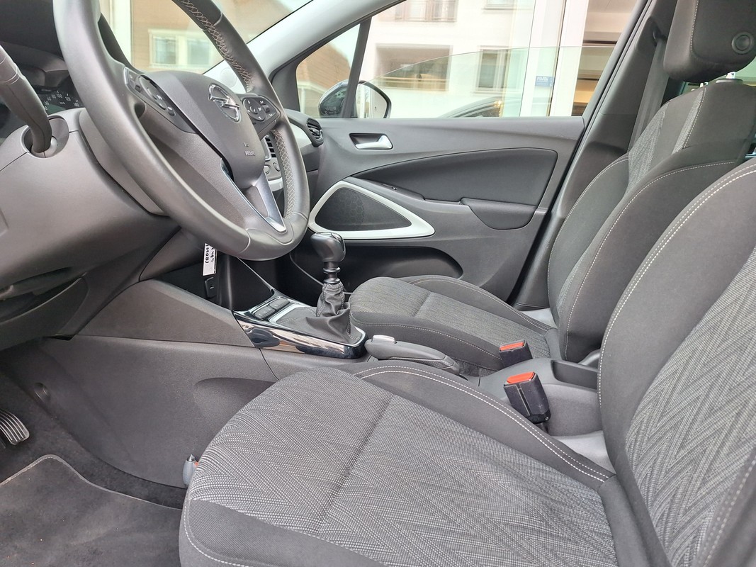 Opel Crossland X