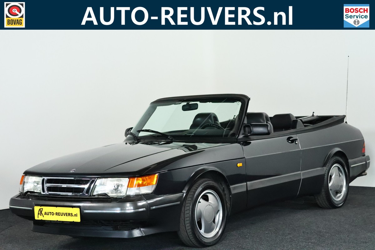 Saab 900