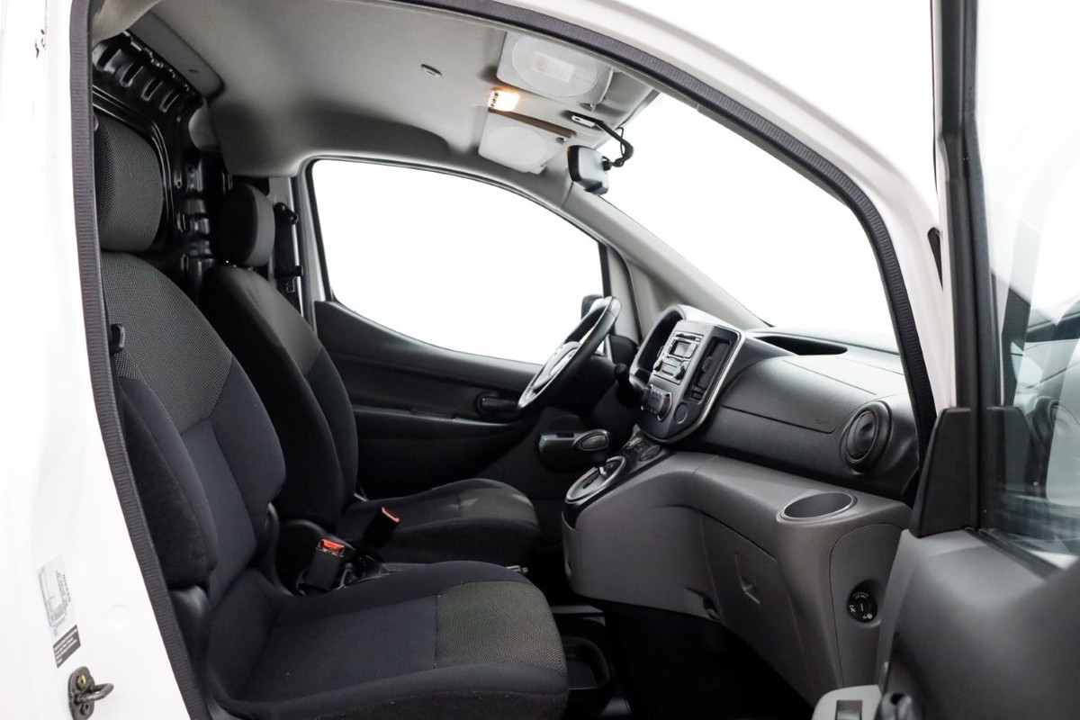 Nissan e-NV200