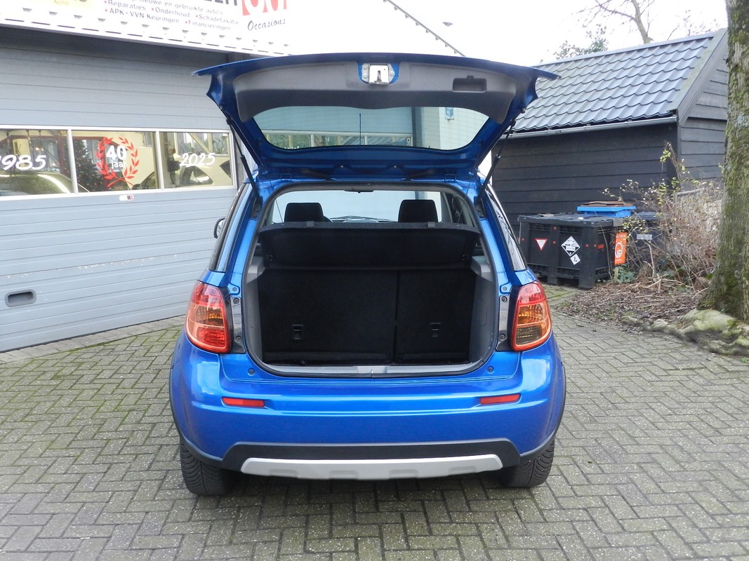 Suzuki SX4