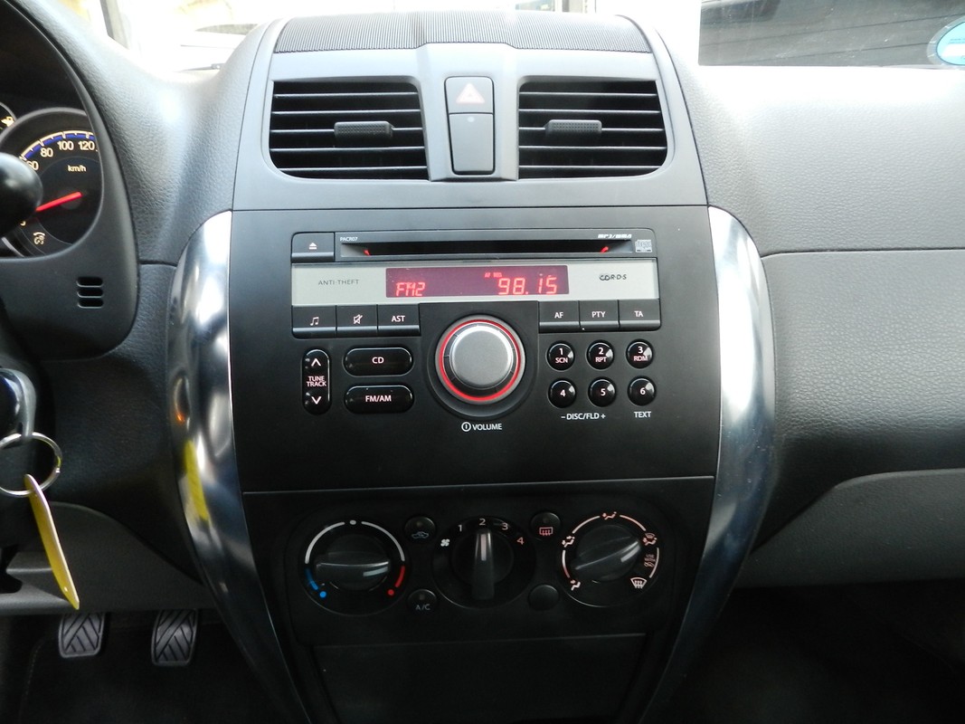 Suzuki SX4